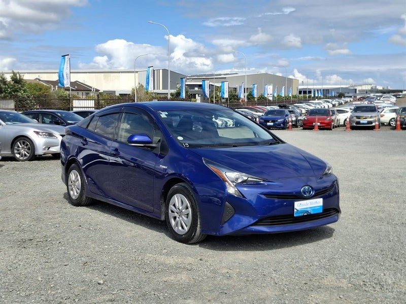 2016 Toyota Prius S