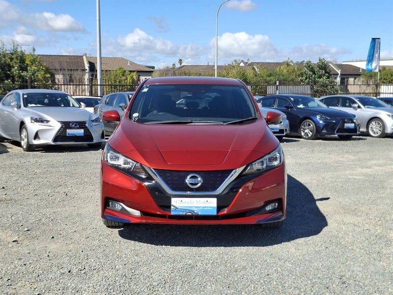 2017 Nissan Leaf 40 KWH, photo 2