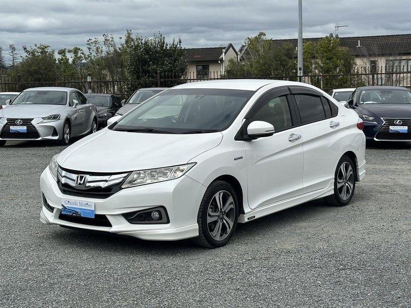 2015 Honda GRACE Hybrid, photo 3