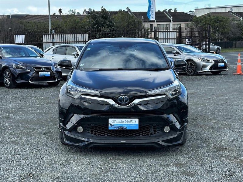 2017 Toyota C-HR G, photo 2