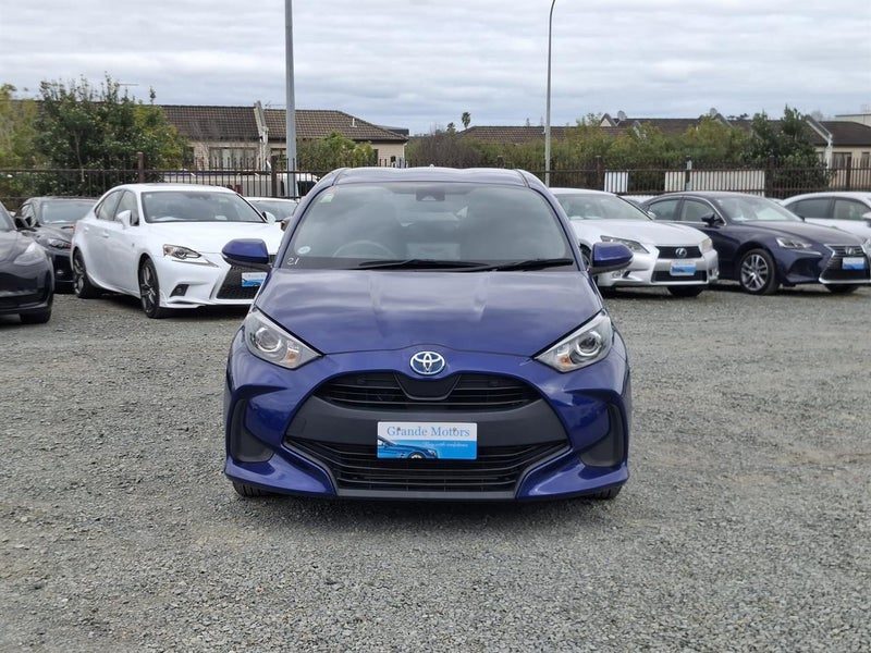2023 Toyota Yaris G, photo 2