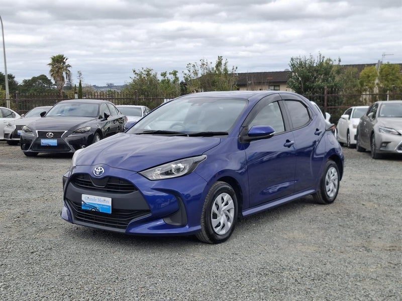 2023 Toyota Yaris G, photo 3