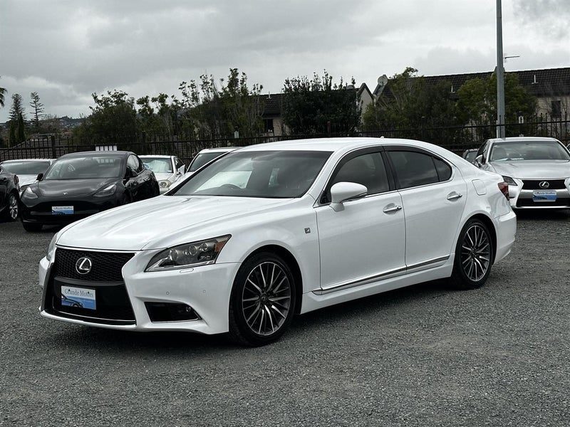 2013 Lexus LS 460 F Sport, photo 3