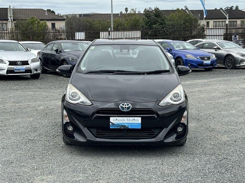 2016 Toyota Aqua G, photo 2
