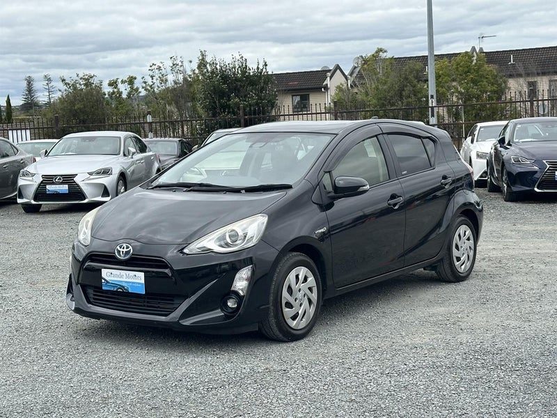 2016 Toyota Aqua G, photo 3