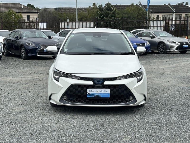 2021 Toyota Corolla Touring, photo 2