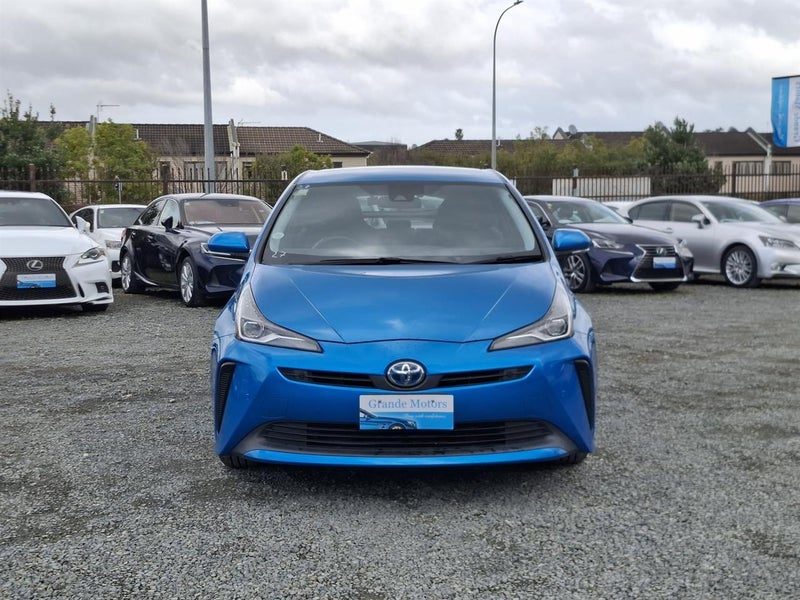 2019 Toyota Prius S, photo 2