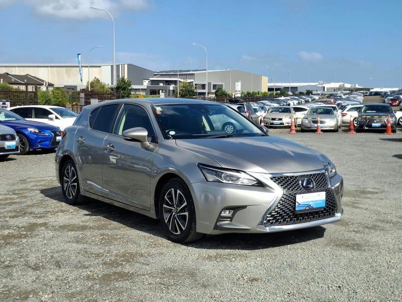 2017 Lexus CT 200h Hybrid