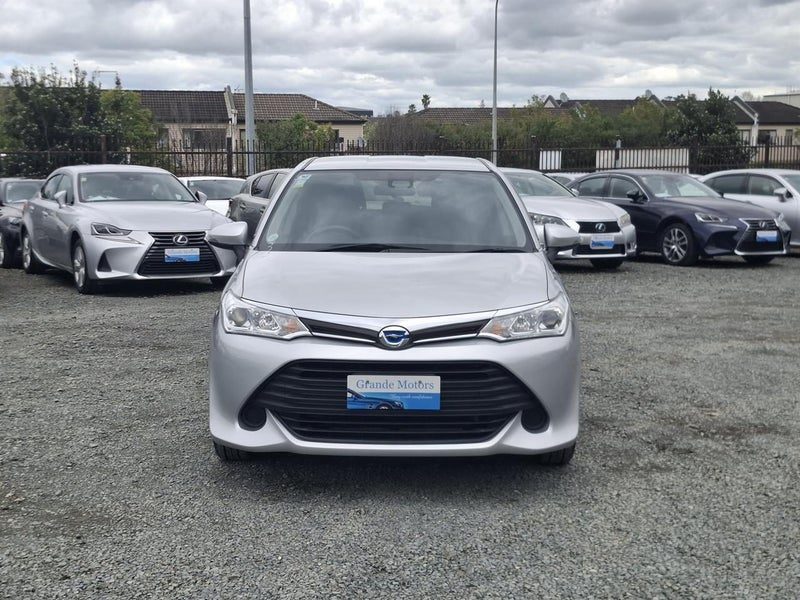 2017 Toyota Corolla Fielder, photo 2