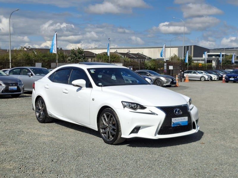 2014 Lexus IS 300h F Sport