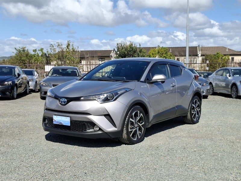 2017 Toyota C-HR G, photo 3
