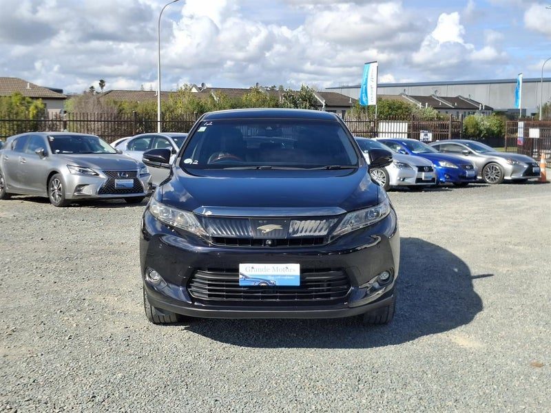 2014 Toyota Harrier Premium, photo 2