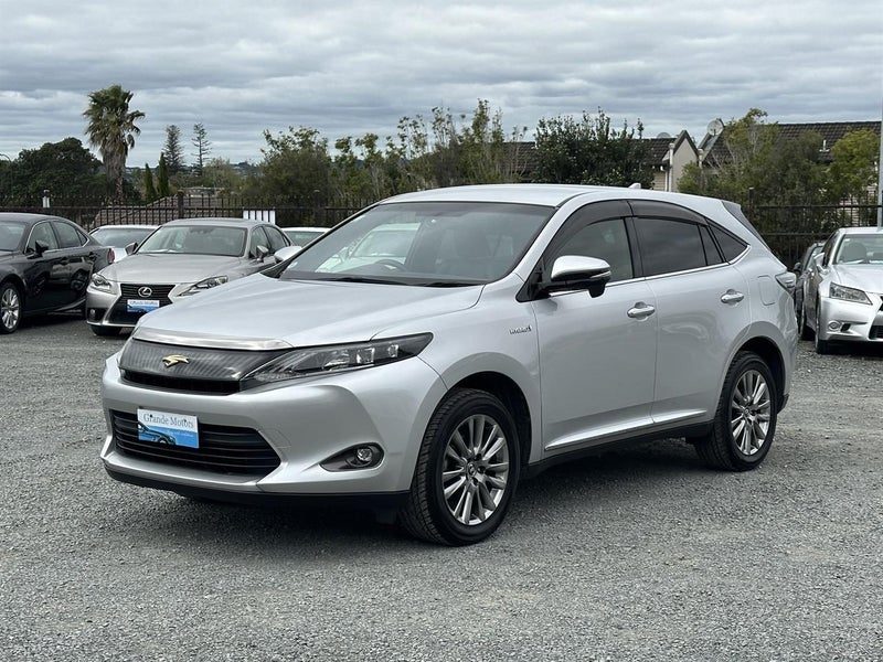 2014 Toyota Harrier Hybrid, photo 3