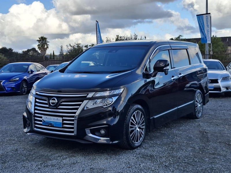 2019 Nissan Elgrand Highway Star, photo 3