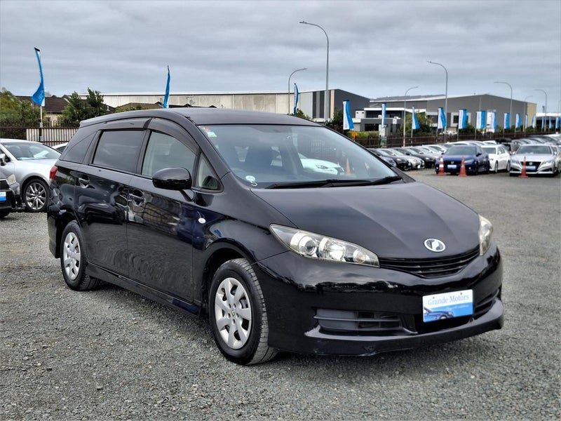 2012 Toyota Wish 7 Seater
