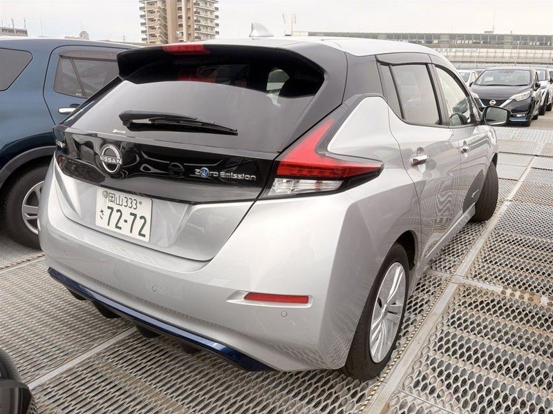 2022 Nissan Leaf, photo 2