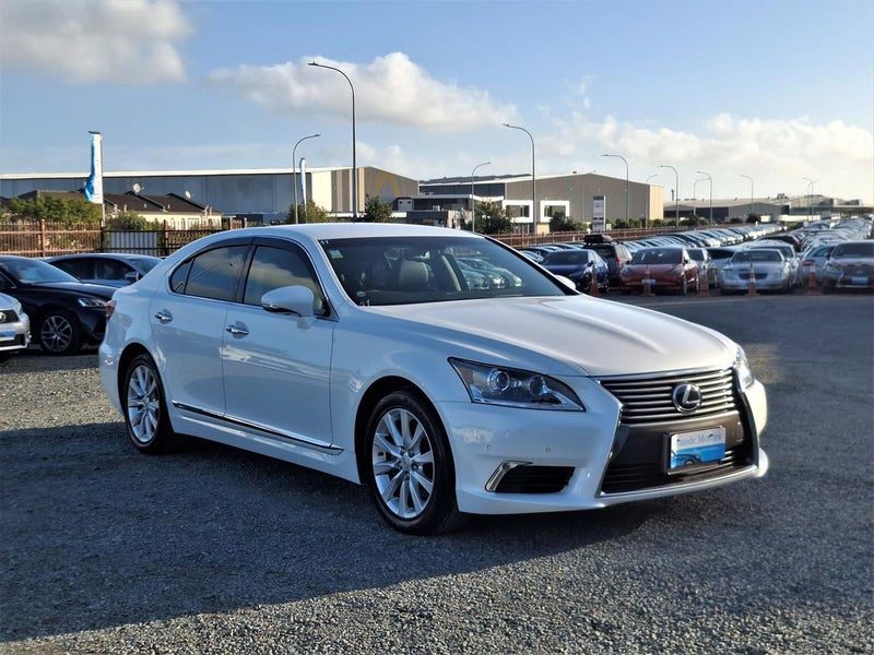 2014 Lexus LS 460