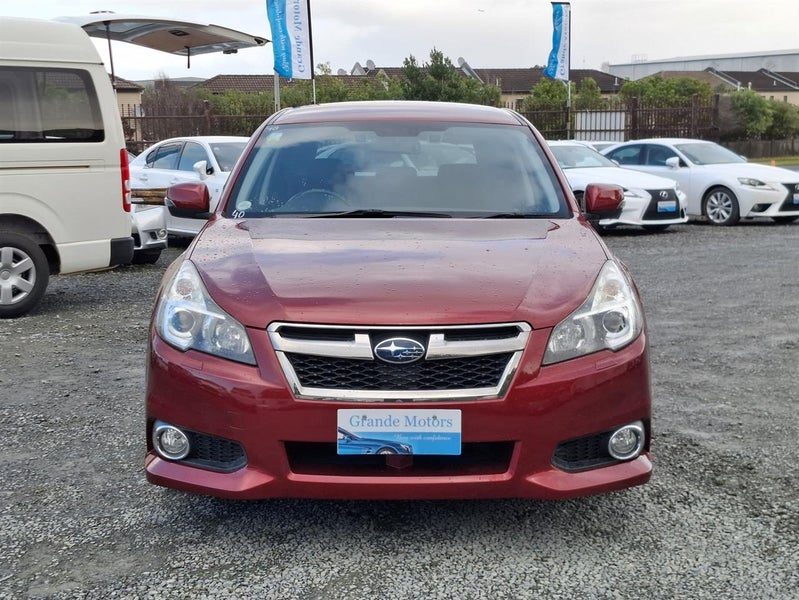 2013 Subaru Legacy Eyesight, photo 2