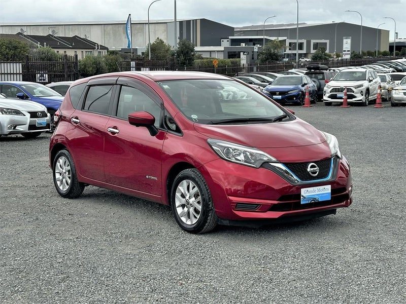 2018 Nissan Note E- Power, main photo