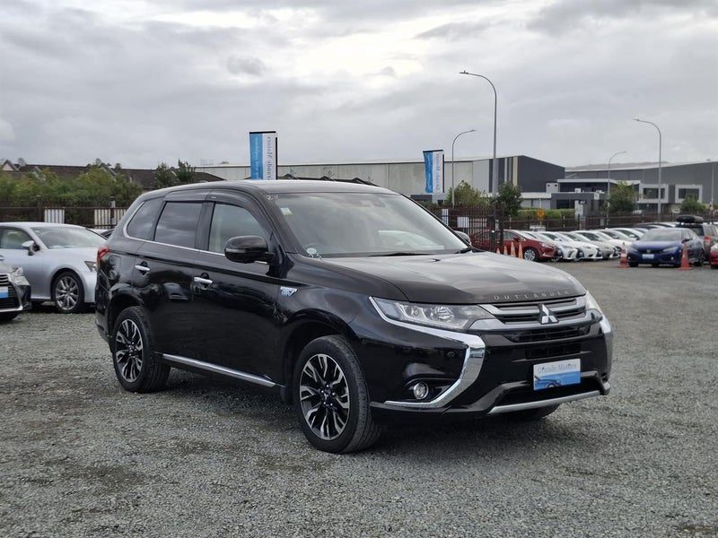2018 Mitsubishi Outlander G 5 Seater