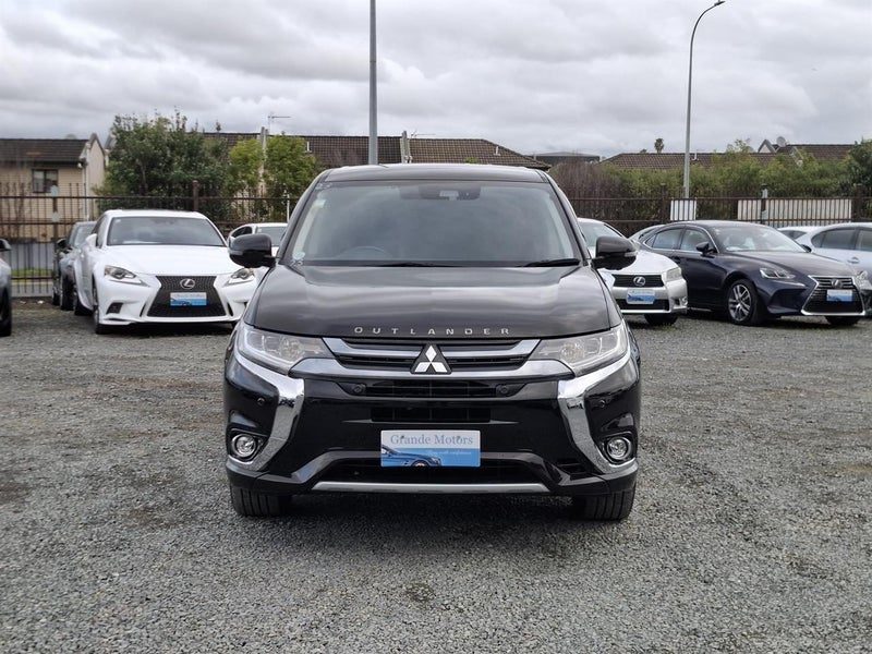2018 Mitsubishi Outlander G 5 Seater, photo 2