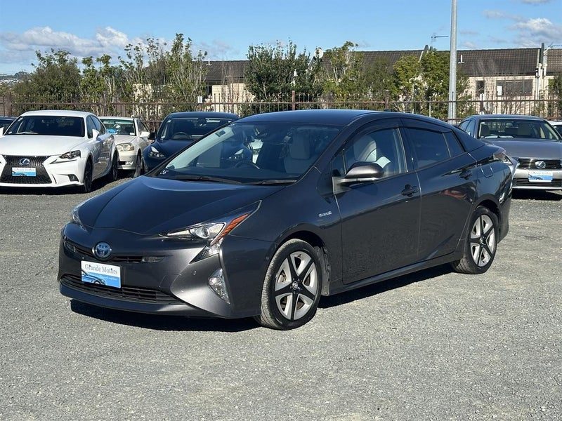 2018 Toyota Prius G, photo 3