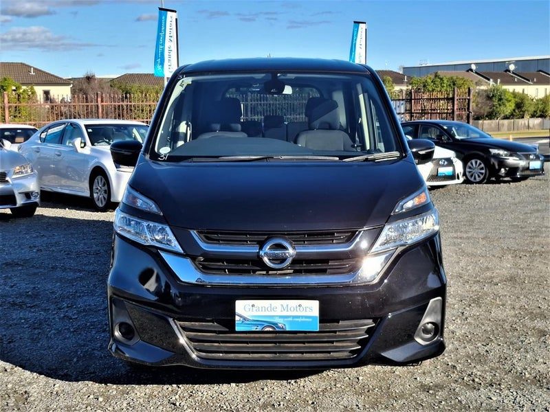 2017 Nissan Serena Hybrid, photo 2