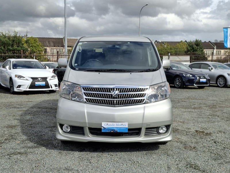 2002 Toyota Alphard, photo 2