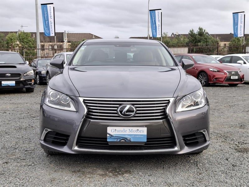 2013 Lexus LS 460, photo 2