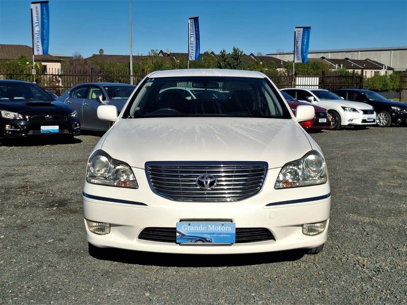 2004 Toyota Crown Majesta, photo 2