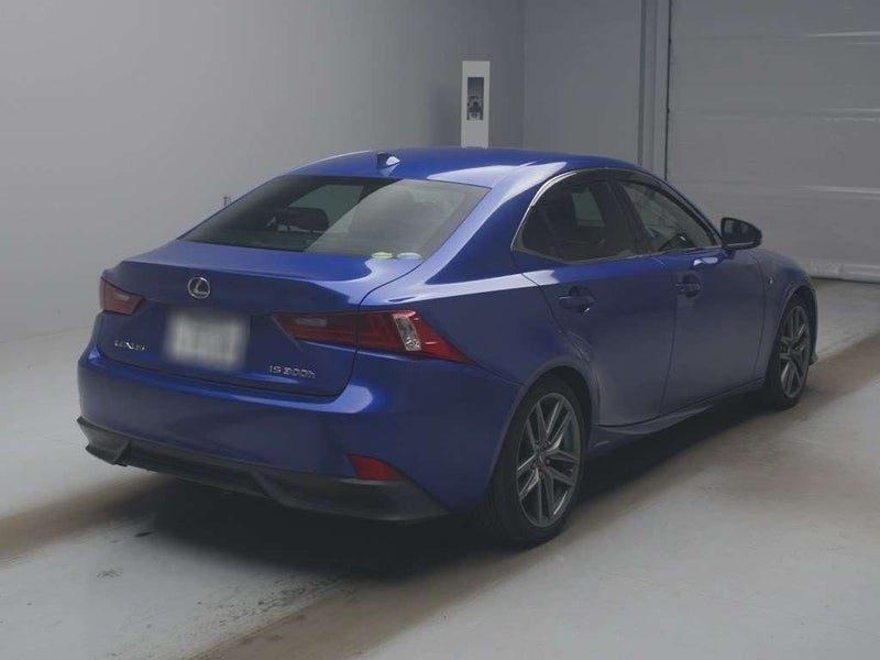 2013 Lexus IS 300h F Sport, photo 3