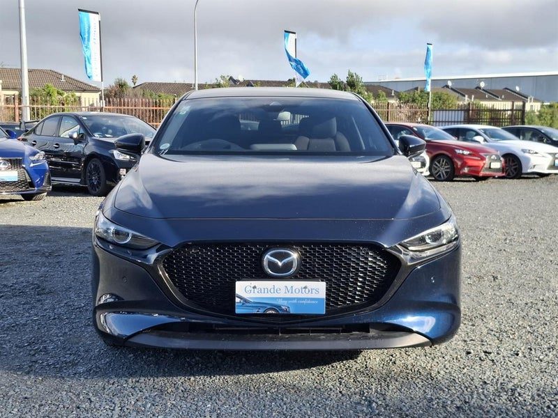 2023 Mazda 3, photo 2