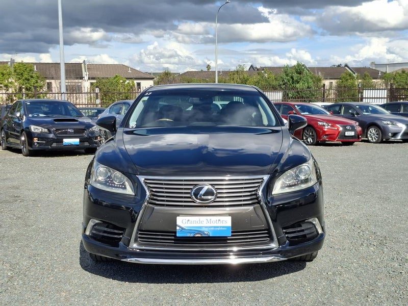 2013 Lexus LS 460, photo 2