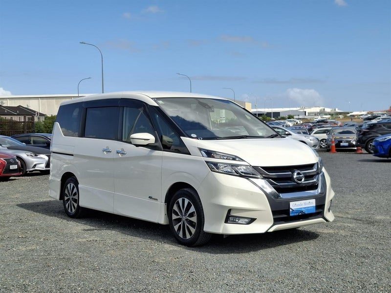 2017 Nissan Serena Highway Star
