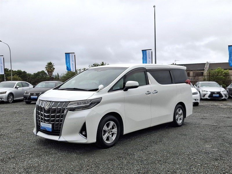 2018 Toyota Alphard 8 Seater, photo 3