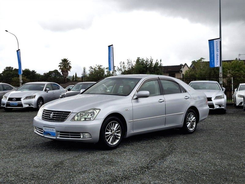 2005 Toyota Crown Royal Saloon, photo 3