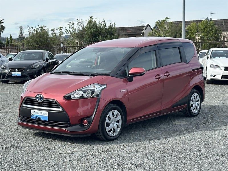2018 Toyota Sienta G, photo 3