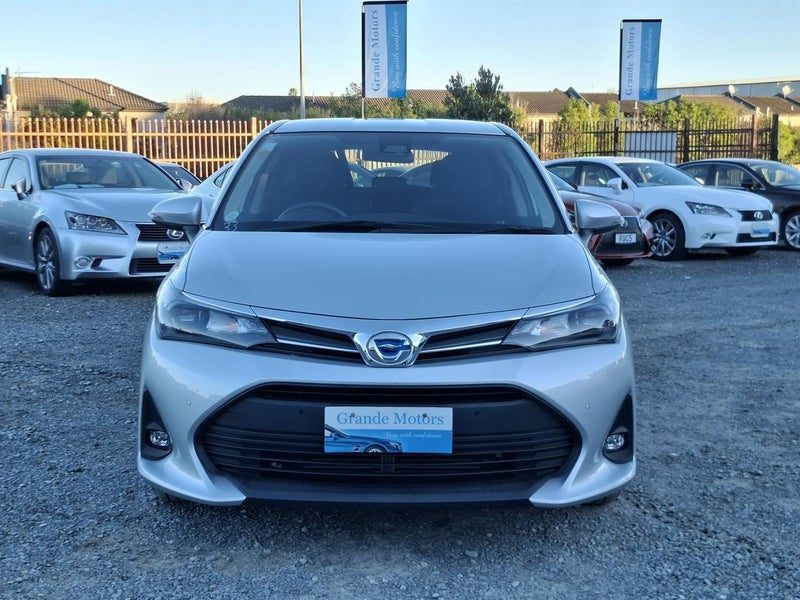 2023 Toyota Corolla Fielder, photo 2