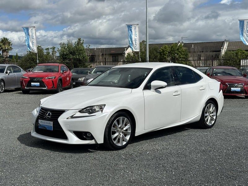 2015 Lexus IS 250, photo 3