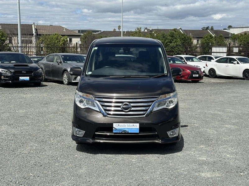 2014 Nissan Serena Highway Star, photo 2