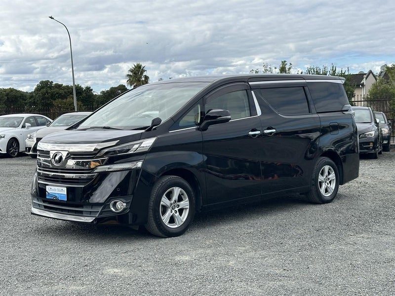 2016 Toyota Vellfire, photo 3