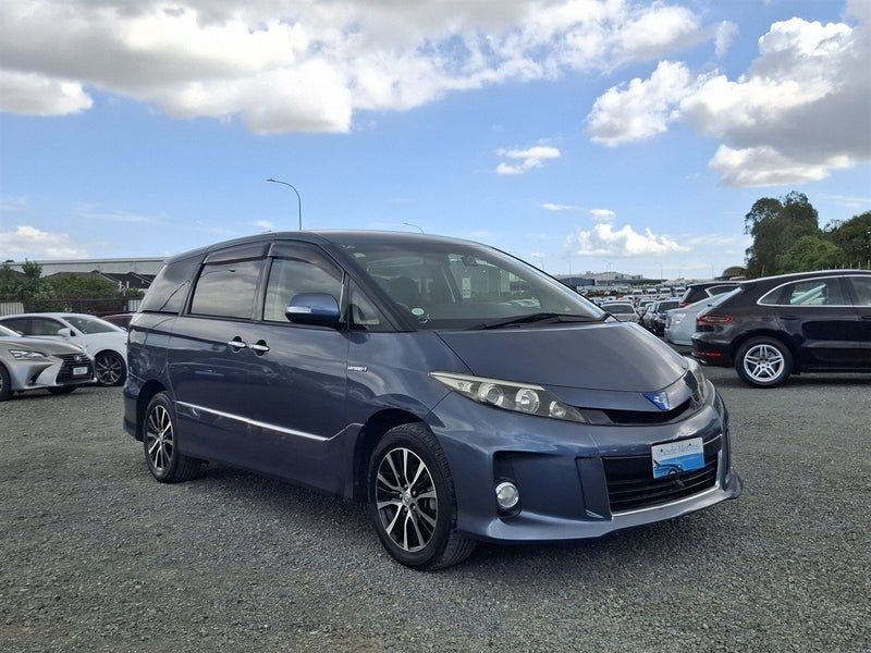 2013 Toyota Estima Hybrid