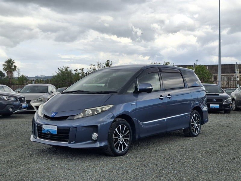 2013 Toyota Estima Hybrid, photo 3
