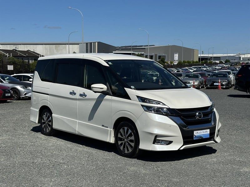 2017 Nissan Serena Highway Star