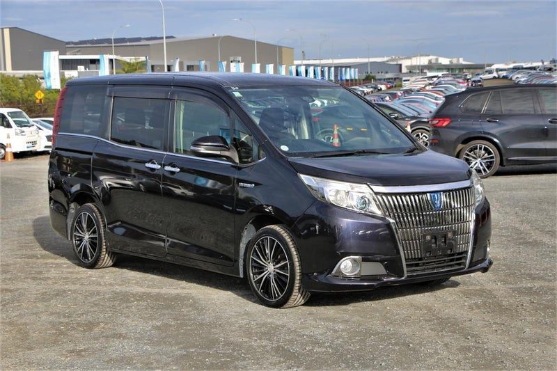2016 Toyota Esquire