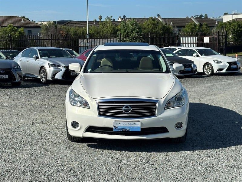 2014 Nissan Fuga 370 GT, photo 2