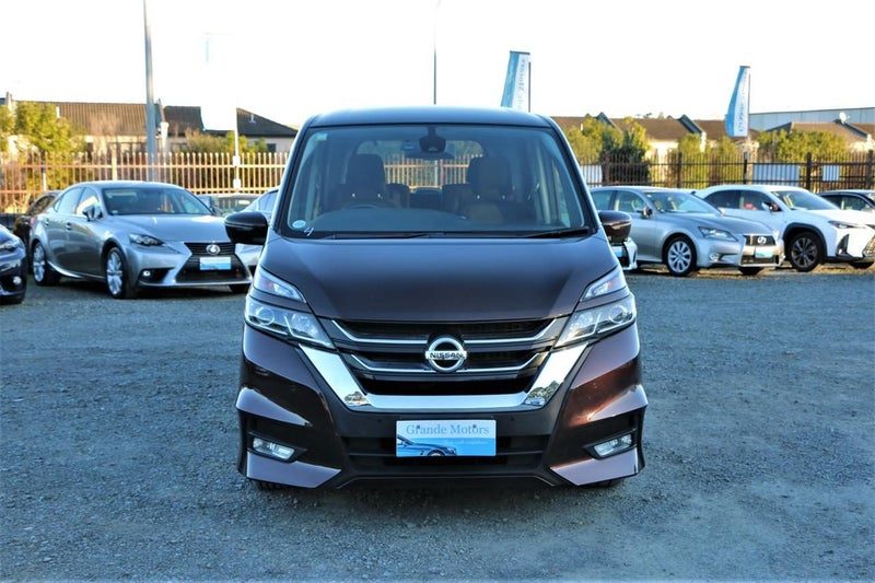 2017 Nissan Serena Highway Star, photo 2