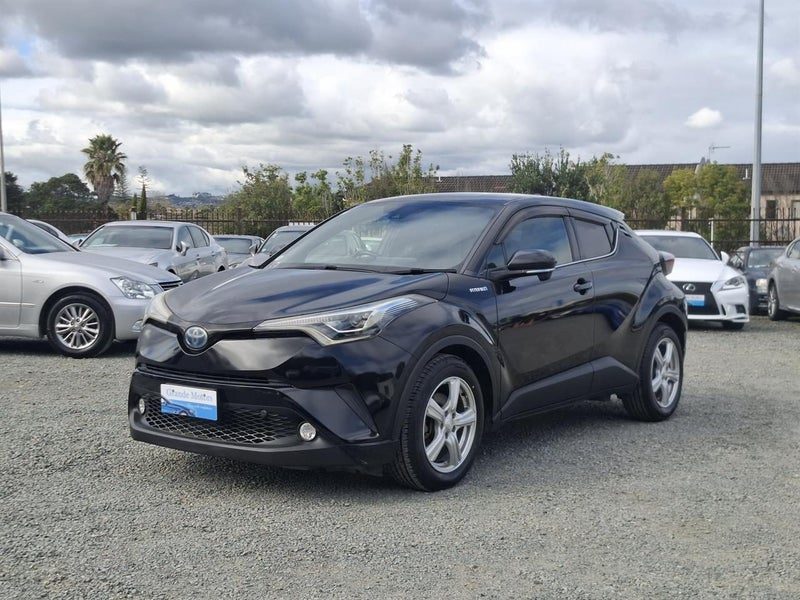 2017 Toyota C-HR G, photo 3