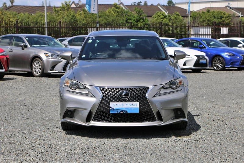 2013 Lexus IS 350 F Sport, photo 2