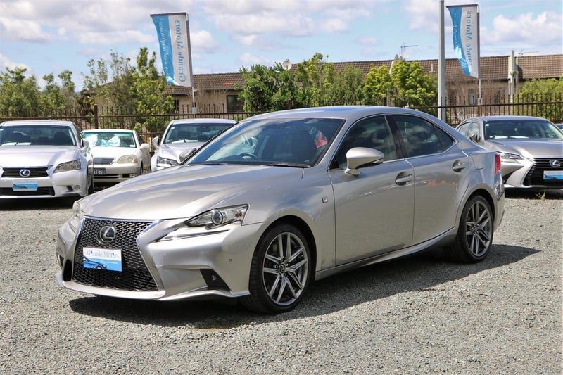 2013 Lexus IS 350 F Sport, photo 3